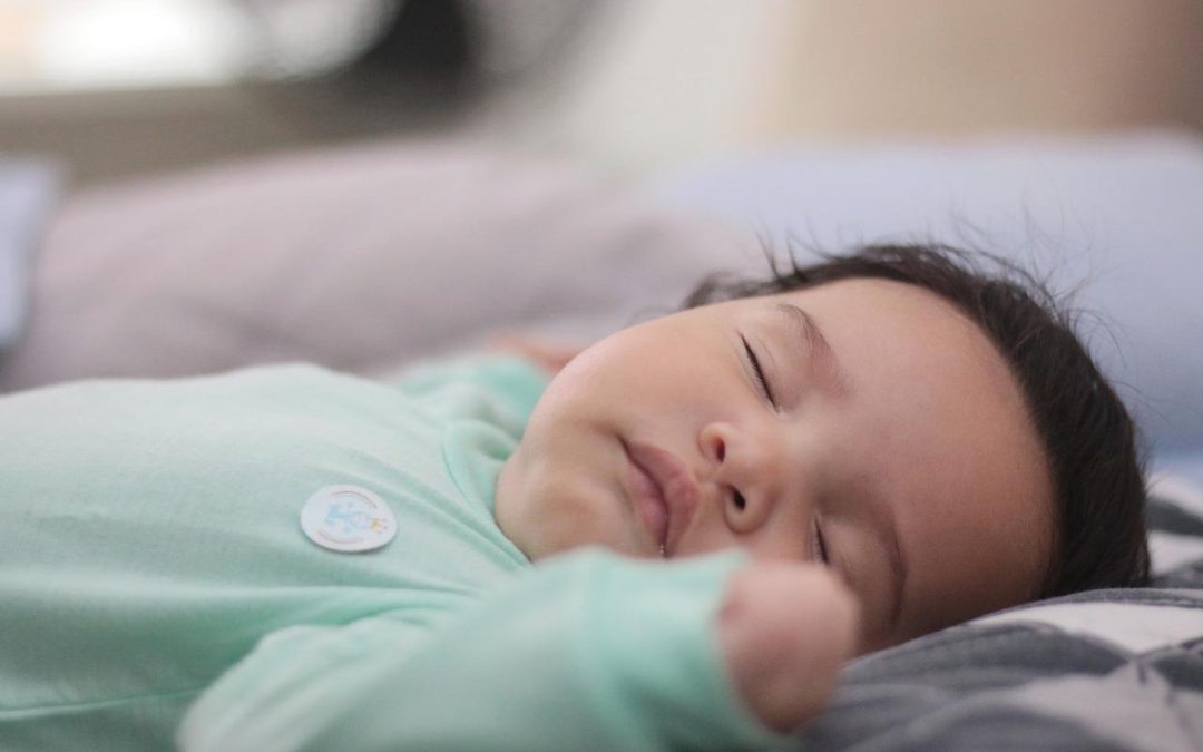 Comment habiller bébé la nuit : nos conseils pour améliorer son sommeil